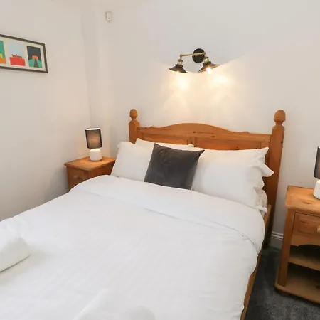 Ned 1-bed * יורק